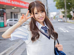 JKと相互オナニー！我慢できなくなって無毛マンコにチンポおねだり