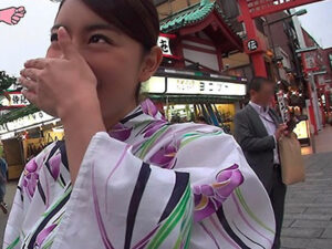 お祭りに来てるノーパン浴衣美女連れ込みセックス！無毛マンコにチンポ挿入！